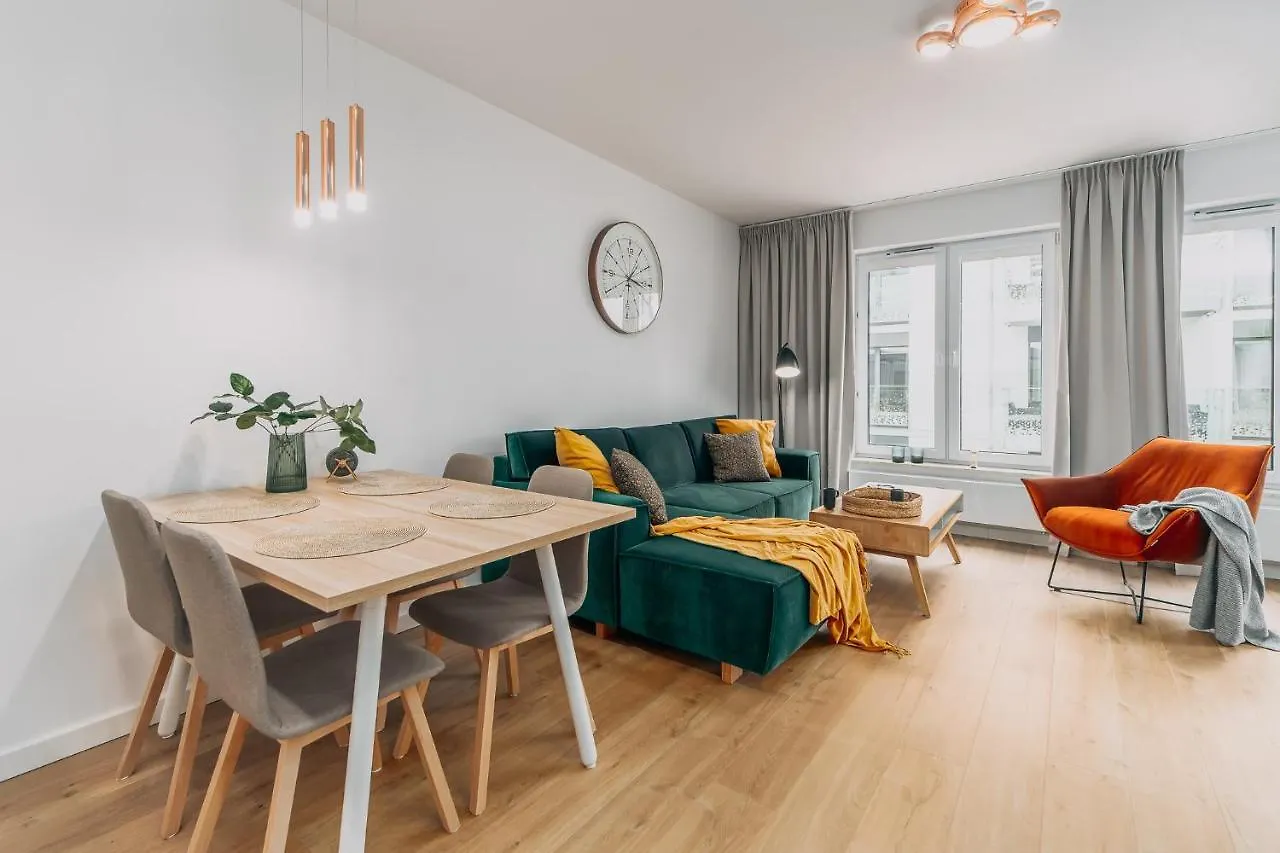 Nadmorskie Tarasy Apartament Wave Surfingbird Kolobrzeg 0*,